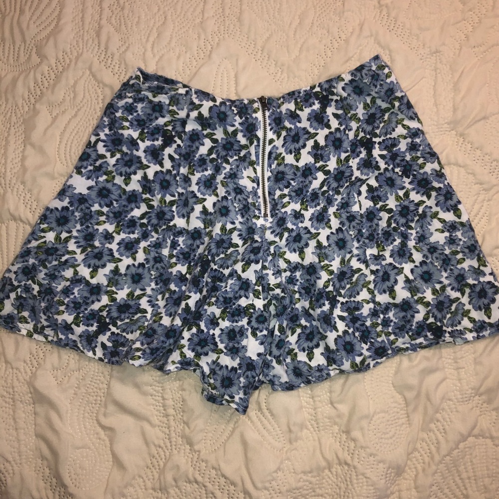 Floral high rise shorts
